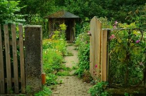 garden-gate-diy-2