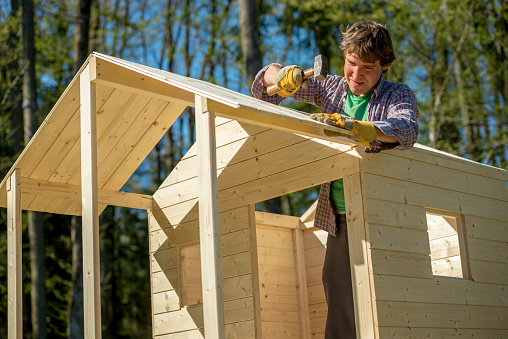 How to build a playhouse hotsell