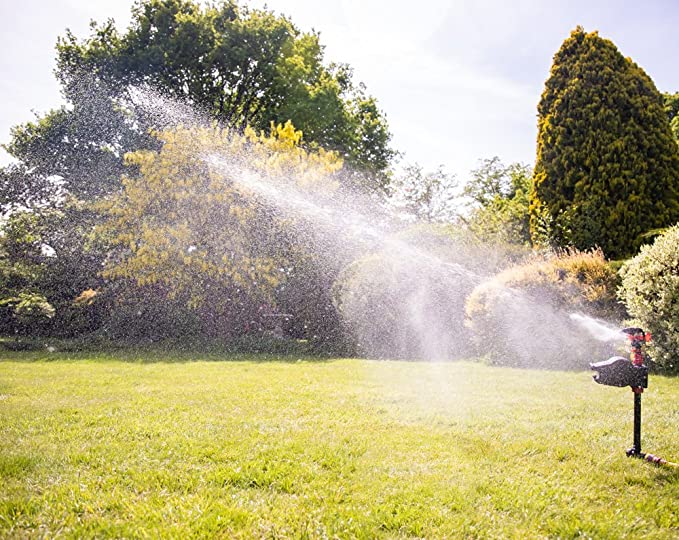 https://www.gardentoolbox.co.uk/wp-content/uploads/2021/08/PestBye%C2%AE-Jet-Spray-Battery-Operated-Motion-Activated-Cat-Scarer-Repellent.jpg