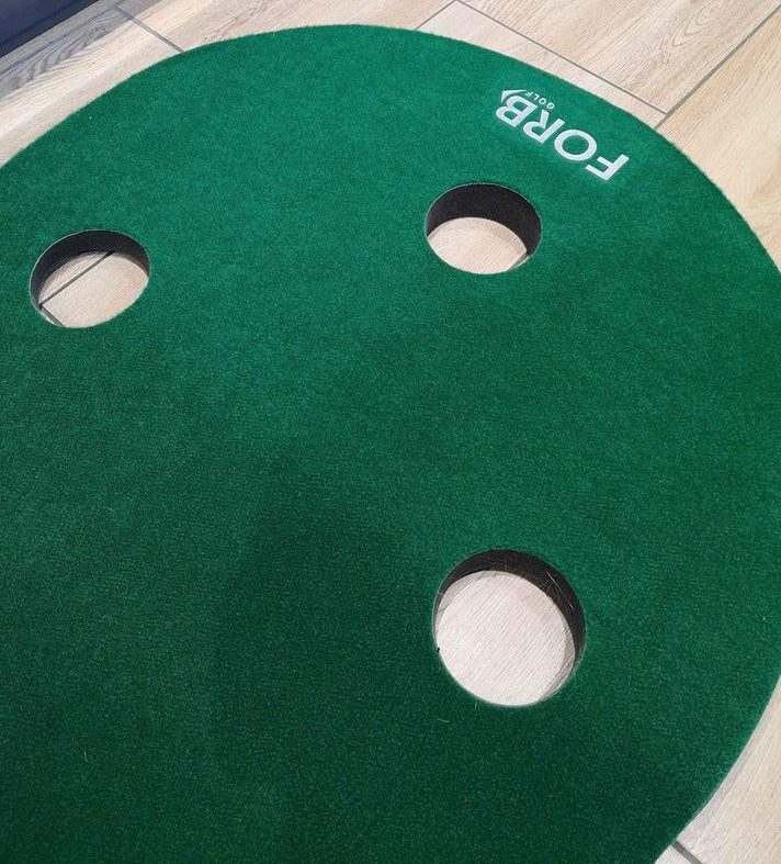 Forb golf putting mat - no wrinkles