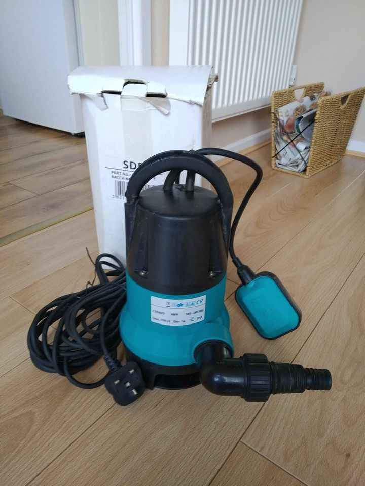 250W Compact Super Eco Energy Saving Submersible Dirty Water Pond Pump 10 metre 